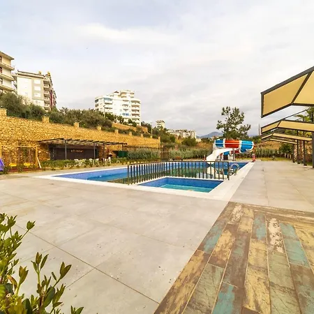 Pleasant Apartment With Shared Pools In Alanya, Antalya דירה אלאניה