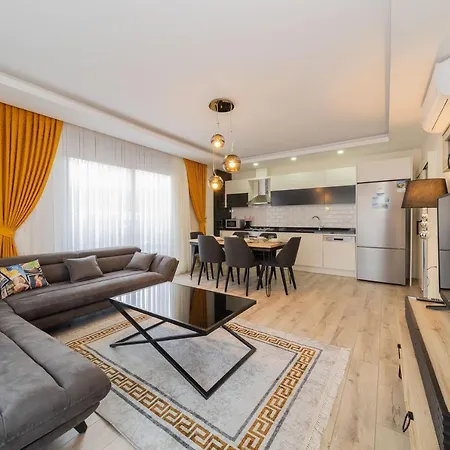 Pleasant Apartment With Shared Pools In Alanya, Antalya *