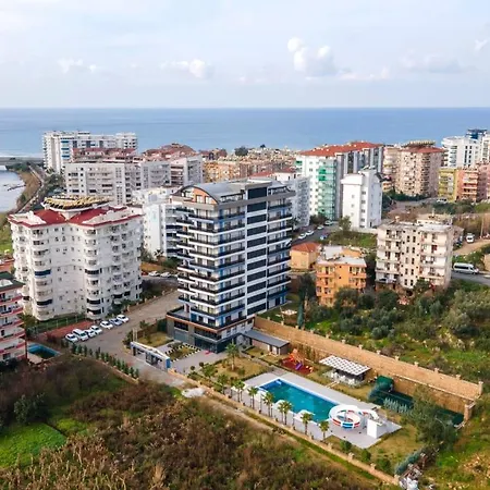 Pleasant Apartment With Shared Pools In Alanya, Antalya דירה *